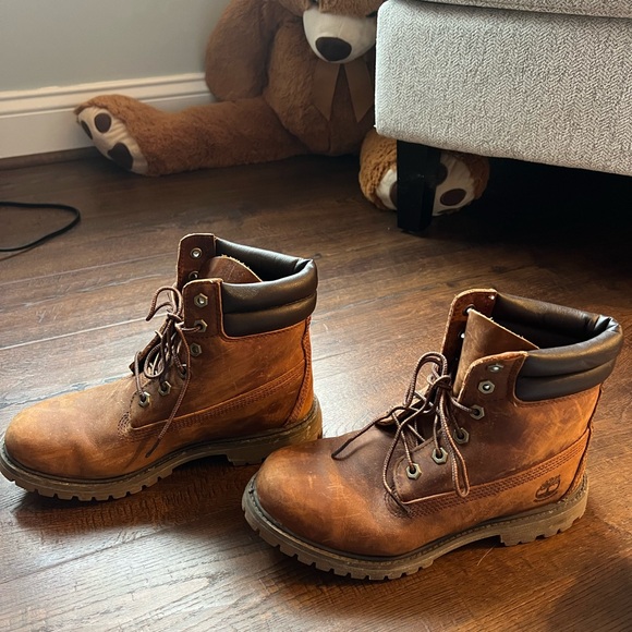 Timberland Excellent Condition Boots - Picture 5 of 5